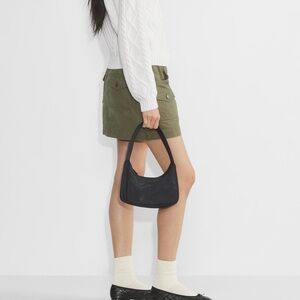 Aritzia Sunday Best Goldie Black Women's Shoulder Bag